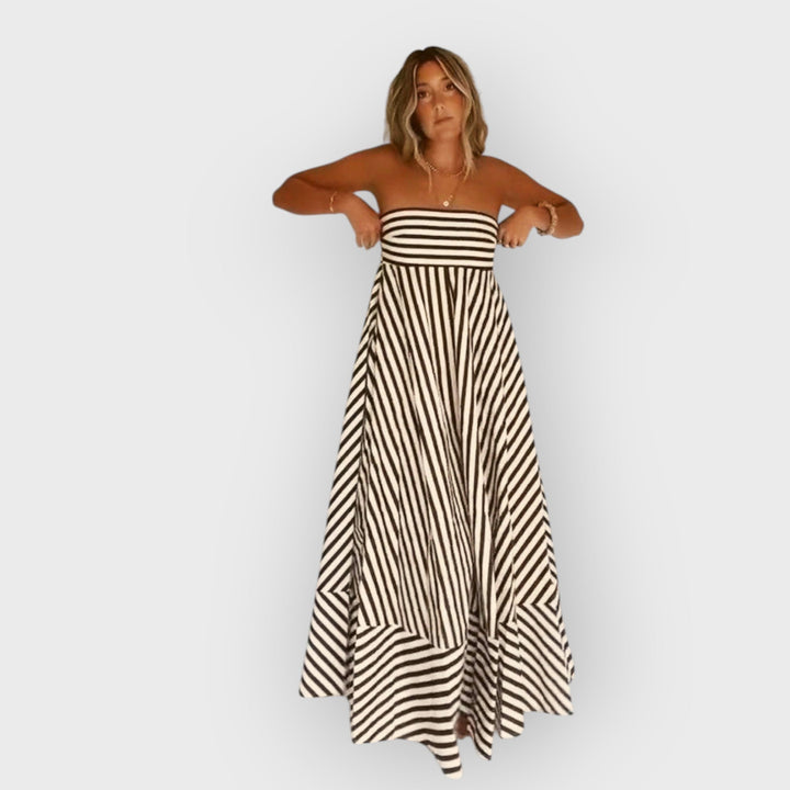 Nocturnal Charm Raffung Maxi-Kleid