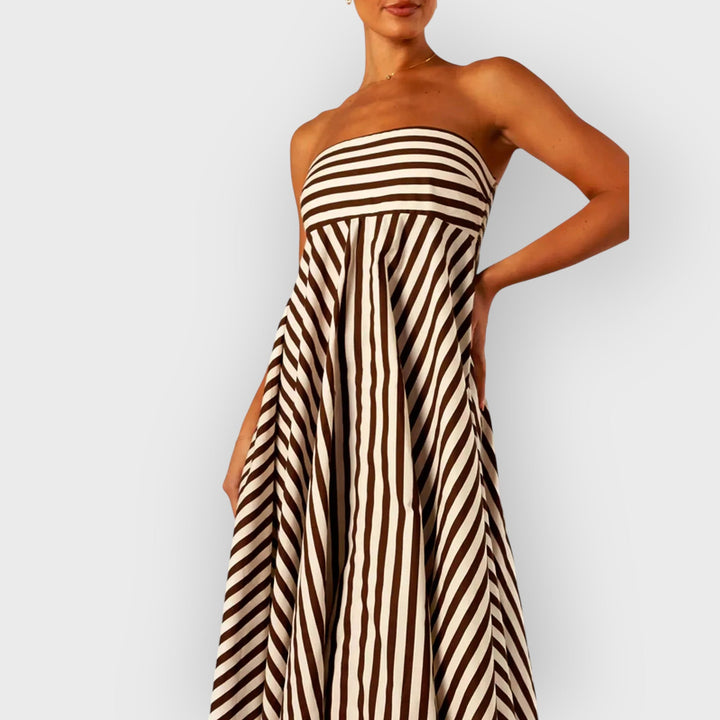 Nocturnal Charm Raffung Maxi-Kleid